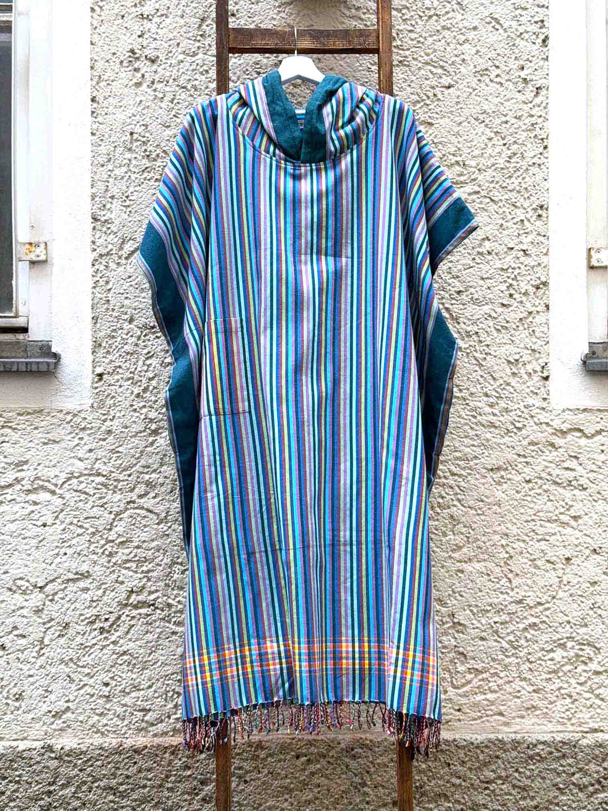 Kikoi Poncho Baumwolle Kapuze Blue Multi Summerstripe Turquise Frottee